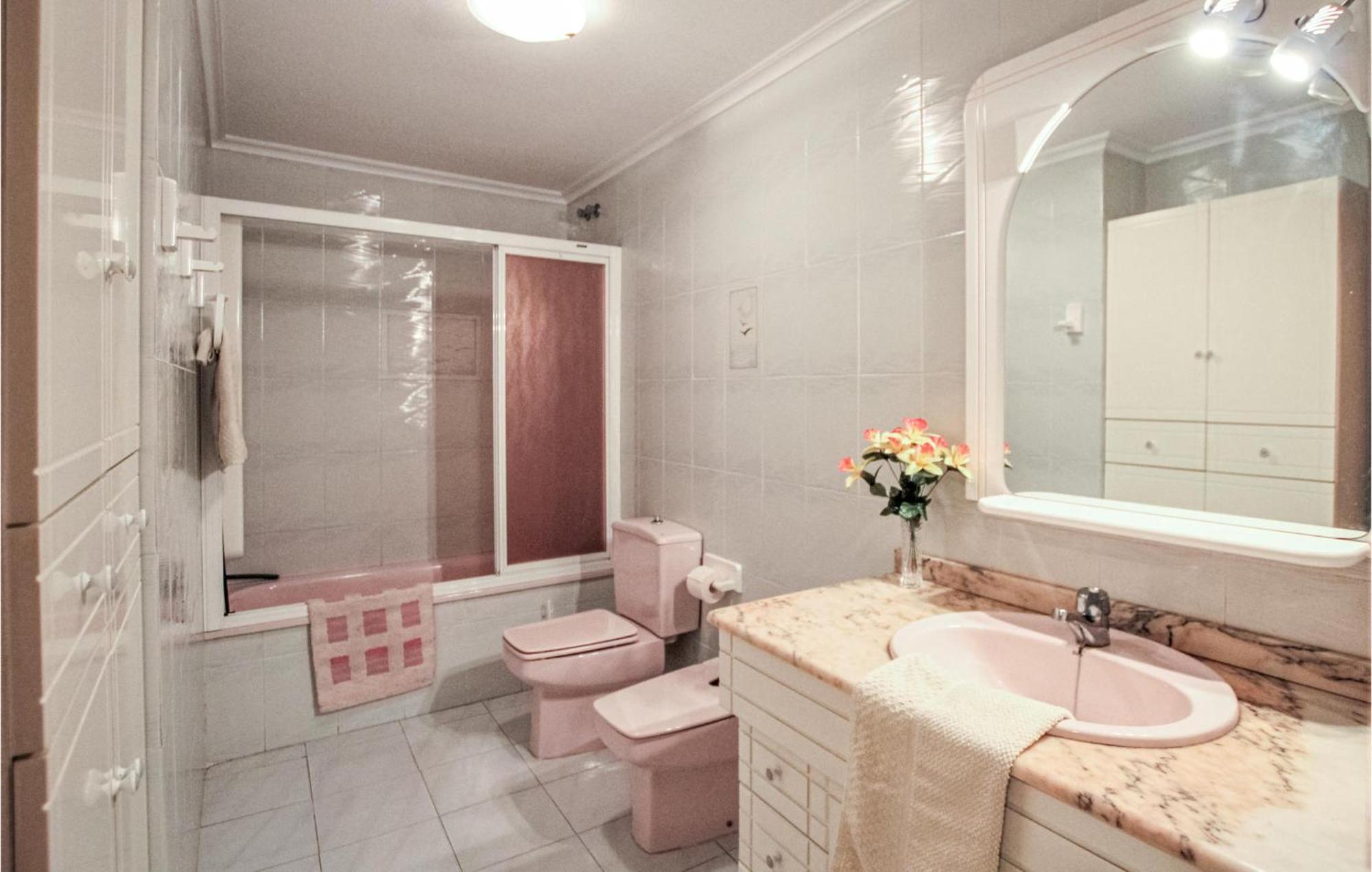 Beautiful Apartment In Santa Pola With Wifi Экстерьер фото