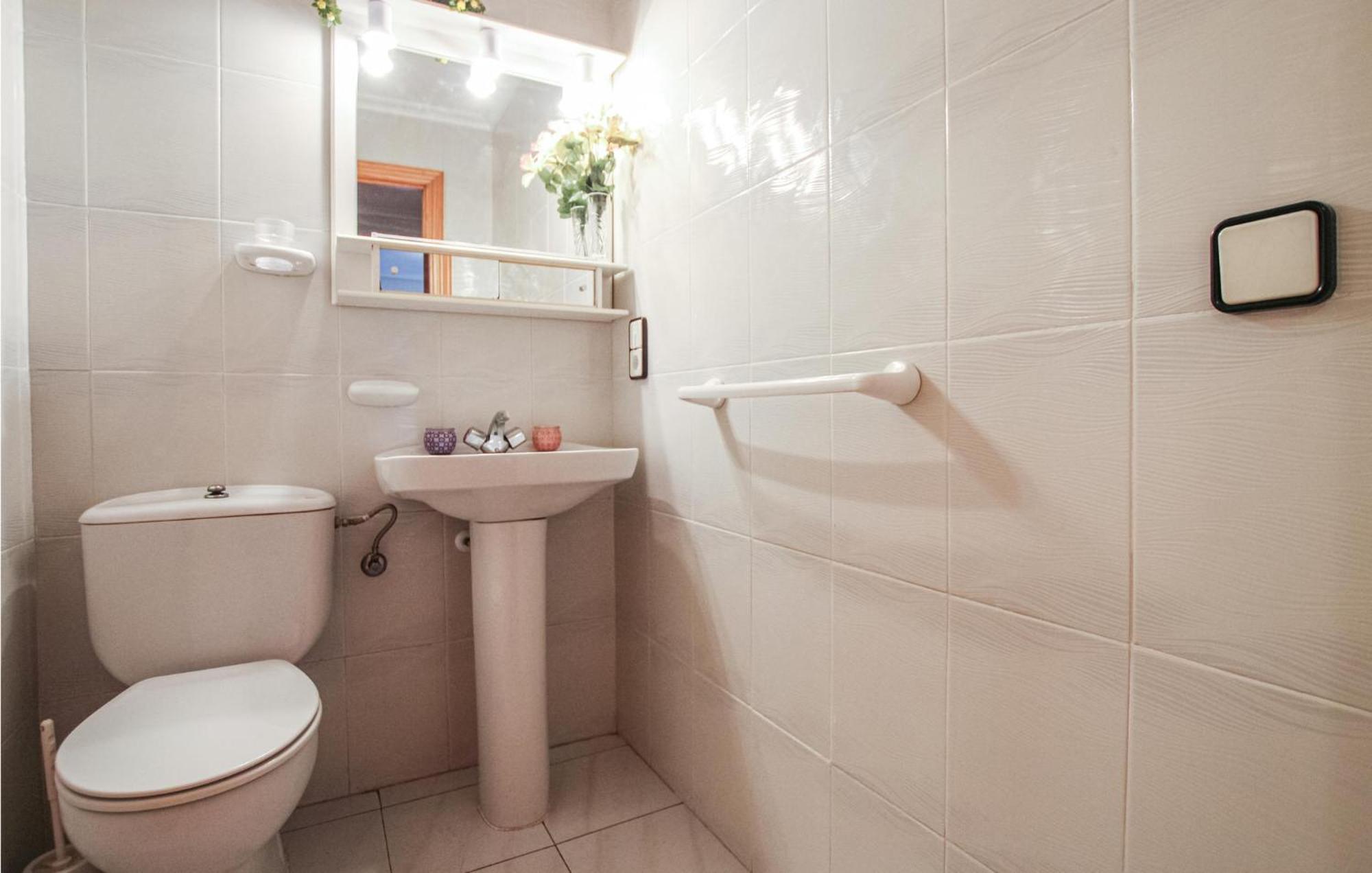 Beautiful Apartment In Santa Pola With Wifi Экстерьер фото